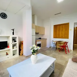 https://quintana-apartamento-luminoso-en-benalmdena-con-garaje.es-andalucia.com